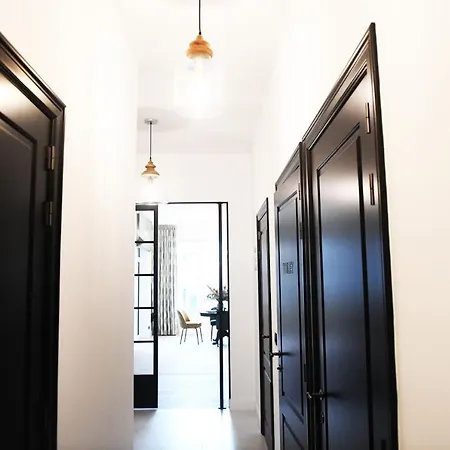 Women Of The World - Apartment Antwerp